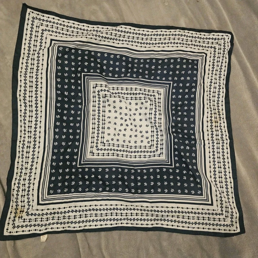 Blue Printed Scarf‎ Made In Italy Polyester Square Scarf